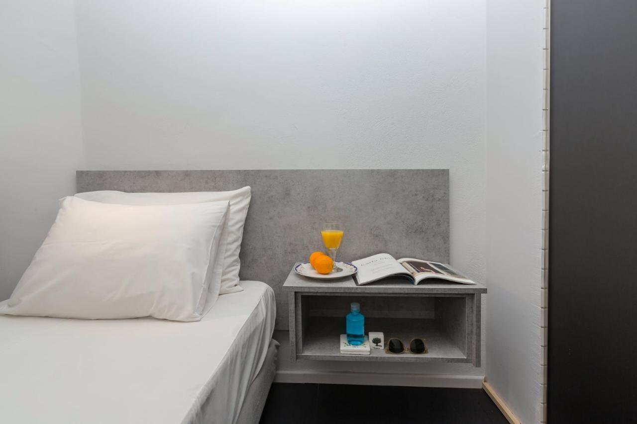 Loc Hospitality Urban Den Hotel Corfu  Exterior foto
